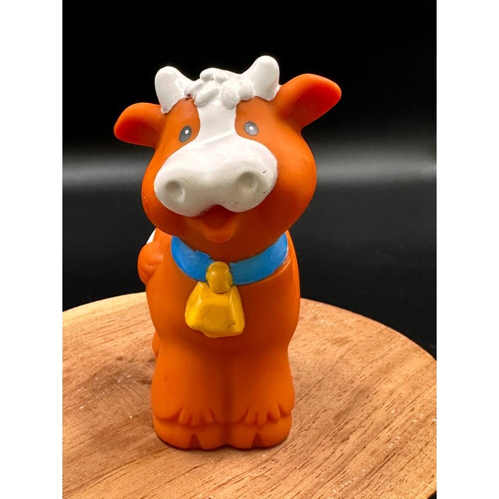 1997 Vintage Fisher Price Little People Replacement Farm Cow Brown White Bell